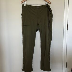 REI Olive Green Cargo Utility Jogger Pants Sz 14 EUC